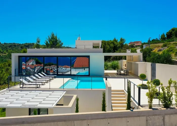 Beautifull Adriatis With Pool In Brac *