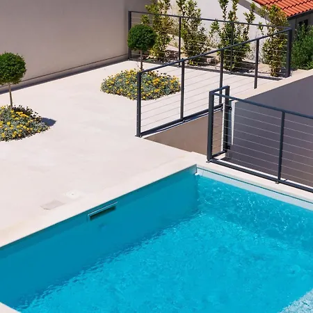 Beautifull Adriatis With Pool In Brac 빌라 수티반