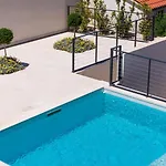 Beautifull Adriatis With Pool In Brac Villa Sutivan