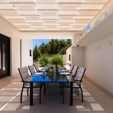Вилла Beautifull Adriatis With Pool In Brac