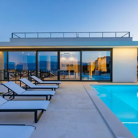 Вилла Beautifull Adriatis With Pool In Brac